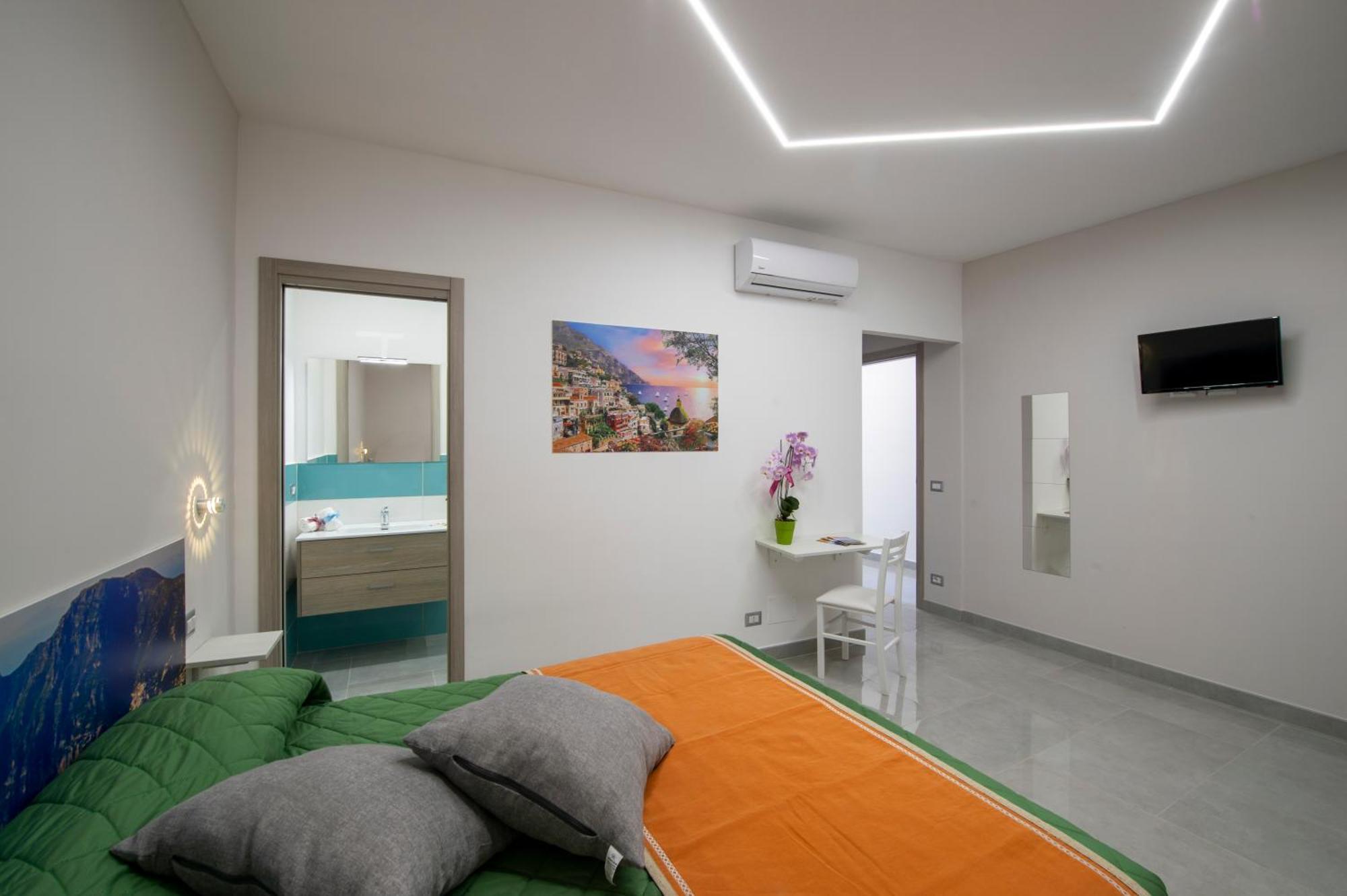 アジェーロラ Raggio Di Sole Bed & Breakfast エクステリア 写真