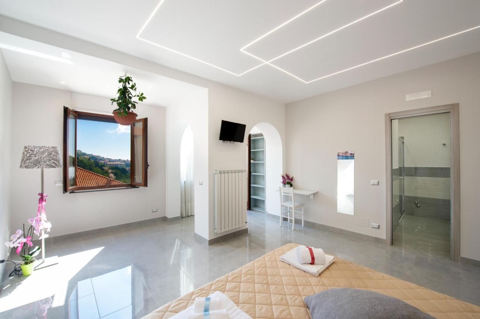 アジェーロラ Raggio Di Sole Bed & Breakfast エクステリア 写真