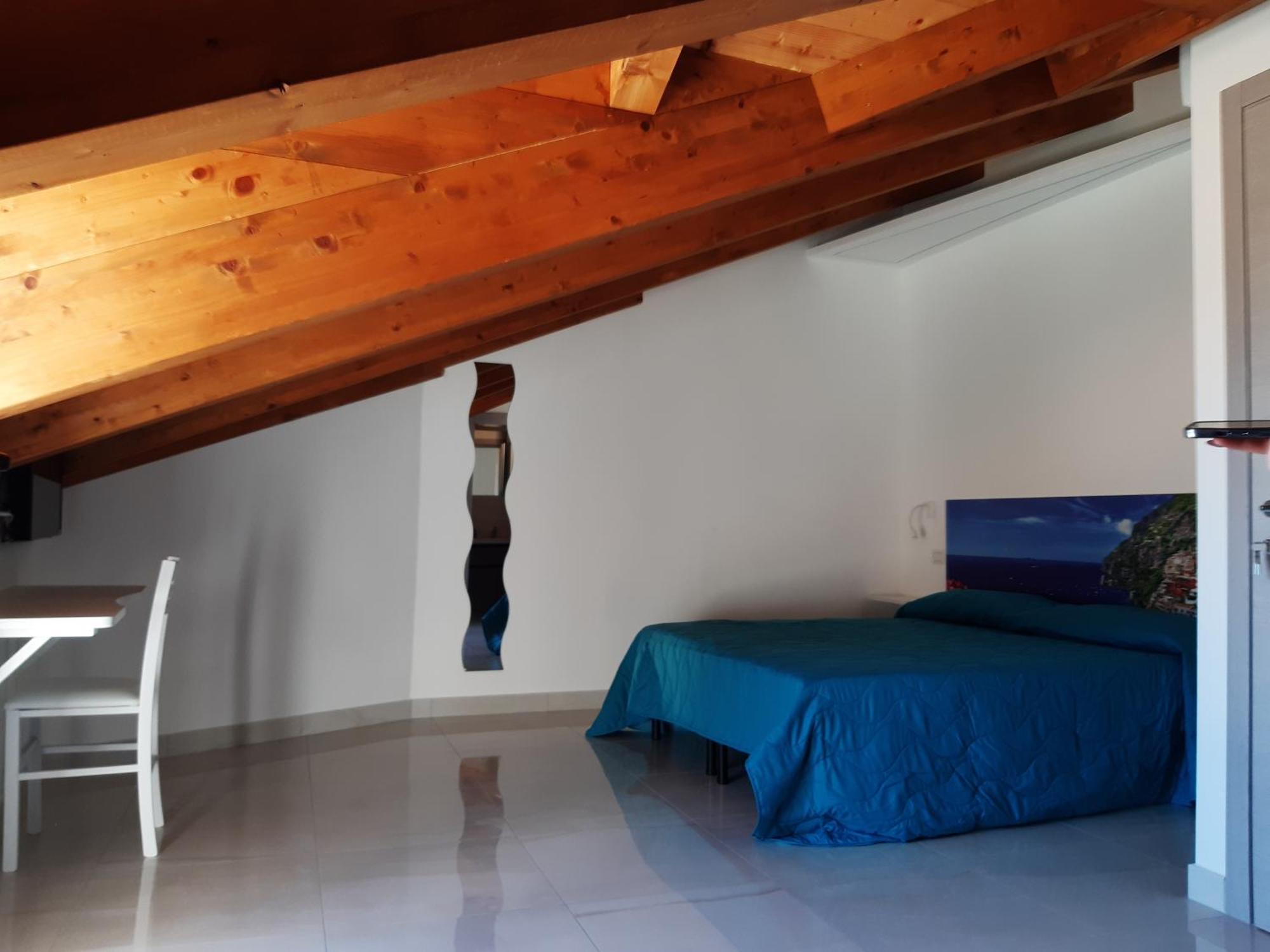 アジェーロラ Raggio Di Sole Bed & Breakfast エクステリア 写真